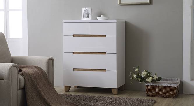 Oslo High Gloss Chest Of Five Drawers (White Finish) by Urban Ladder - Design 1 Full View - 155317