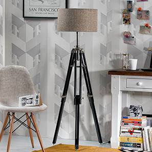 Tripod Lamp Design Hubble Tripod Floor Lamp (Black Base Finish, Cylindrical Shade Shape, Natural Shade Color)
