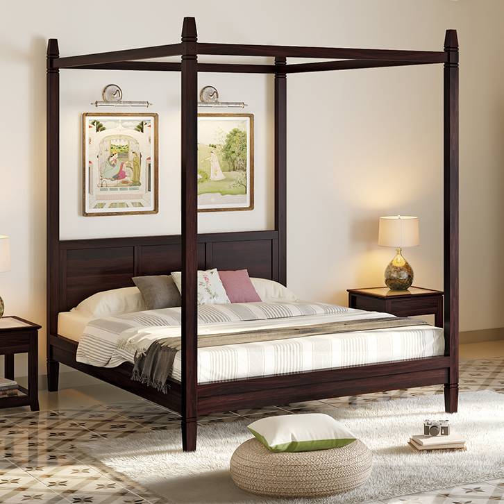 Full Size Canopy Bed With Trundle