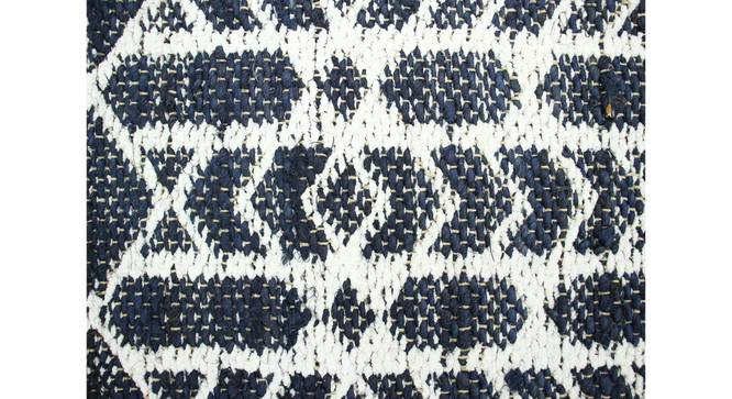 Aztec Black Carpet (Black, 61 x 122 cm (24" x 48") Carpet Size) by Urban Ladder - Design 1 Details - 304649