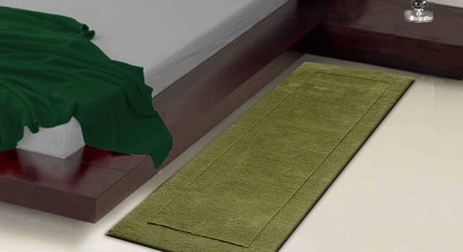 Leora Table Runner (Green, 56 x 140 cm (22" x 55") Table Linen Size) by Urban Ladder - Front View Design 1 - 309236