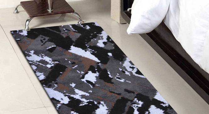 Basilio Table Runner (Black, 56 x 140 cm (22" x 55") Table Linen Size) by Urban Ladder - Front View Design 1 - 309320