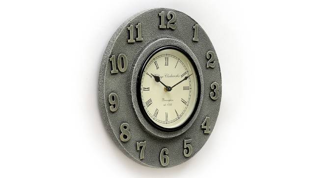 Claude  Wall Clock (Silver) by Urban Ladder - Design 1 Side View - 314339