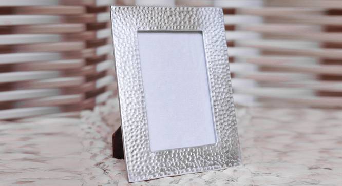 Slater Photo Frame (Silver) by Urban Ladder - Design 1 Full View - 317646