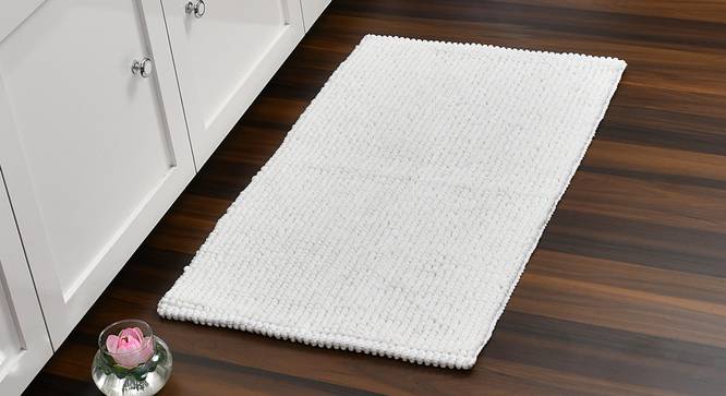 Quink Bath Mat (White) by Urban Ladder - Front View Design 1 - 319830