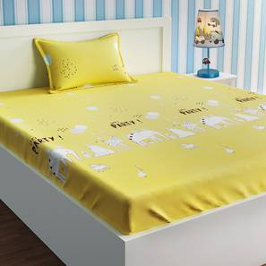 Urban Dreams Design Yellow TC Cotton Single Size Bedsheet with Pillow Covers