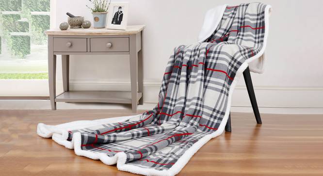 Krystle Throw by Urban Ladder - Design 1 Details - 323314