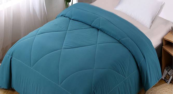 Cora Comforter (Teal, Solid Pattern) by Urban Ladder - Design 1 Top View - 323352