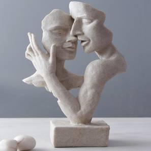 Ritu statue lp