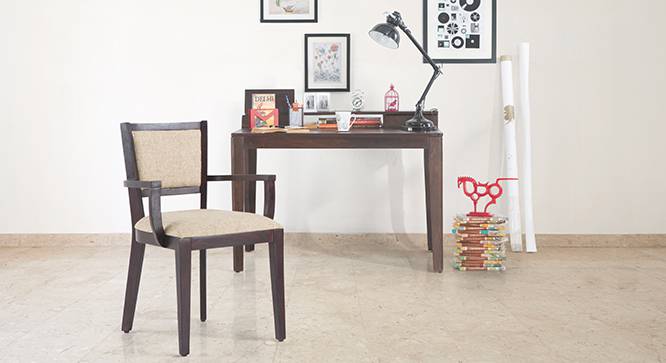 Aurelio 2025 study chair