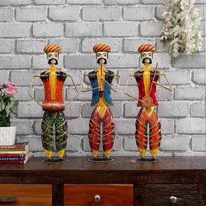 Chitaksh figurine set of 3 multicolour lp