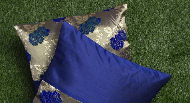 Zenon Cushion Cover - Set of 2 (41 x 41 cm  (16" X 16") Cushion Size) by Urban Ladder - Design 1 Half View - 340192