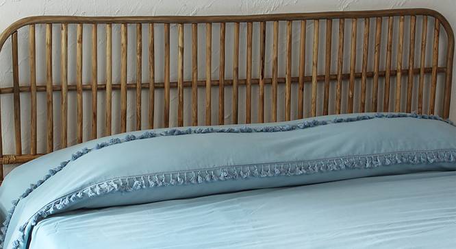 Akasa Bedding Set (Blue, Queen Size) by Urban Ladder - Front View Design 1 - 340513