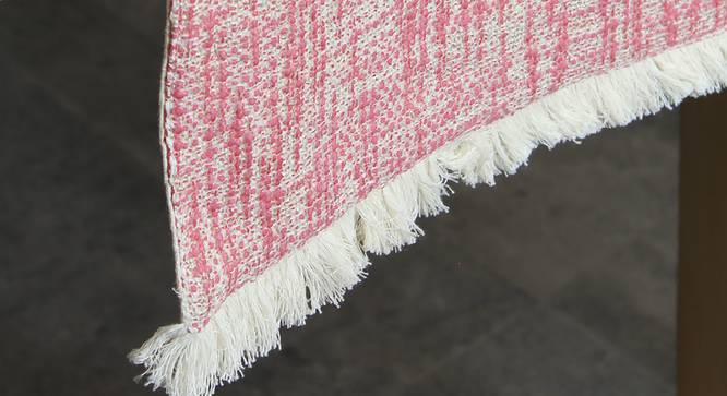 Mamoon Table Runner (Pink) by Urban Ladder - Design 1 Close View - 340575