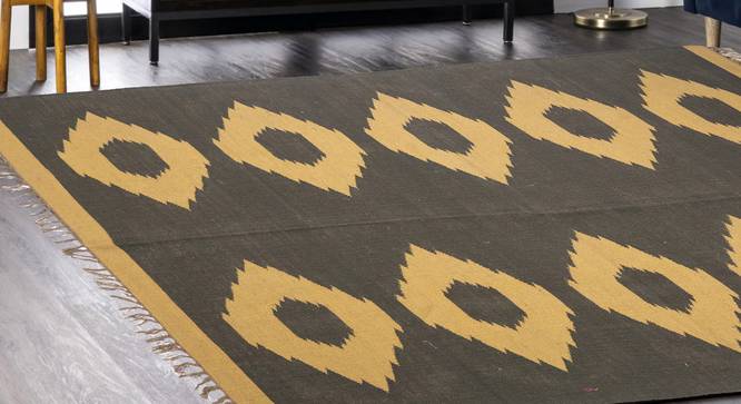 Akala Dhurrie (Brown, 240 x 70 cm  (94" x 27") Carpet Size) by Urban Ladder - Design 1 Half View - 348581