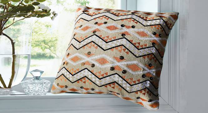 Finnley Cushion Cover (46 x 46 cm  (18" X 18") Cushion Size) by Urban Ladder - Design 1 Half View - 348692