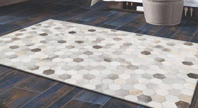Fluora Rug (Rectangle Carpet Shape, 91 x 152 cm  (36" x 60") Carpet Size, Light Brown) by Urban Ladder - Design 1 Full View - 350315