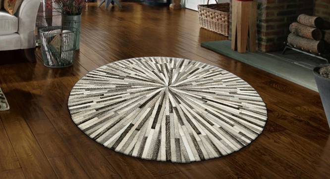 Ostelle Rug (Round Carpet Shape, 152 x 152 cm  (60" x 60") Carpet Size) by Urban Ladder - Design 1 Full View - 350327
