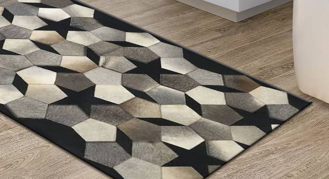 Seensil Rug (Rectangle Carpet Shape, 91 x 152 cm  (36" x 60") Carpet Size) by Urban Ladder - Design 1 Full View - 350329