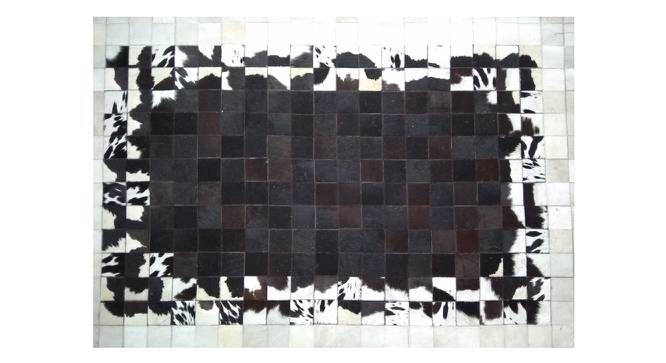 Bloom Rug (Rectangle Carpet Shape, 91 x 152 cm  (36" x 60") Carpet Size) by Urban Ladder - Front View Design 1 - 350532