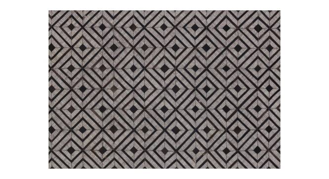 Corvell Carpet (Rectangle Carpet Shape, 91 x 152 cm  (36" x 60") Carpet Size) by Urban Ladder - Front View Design 1 - 350842