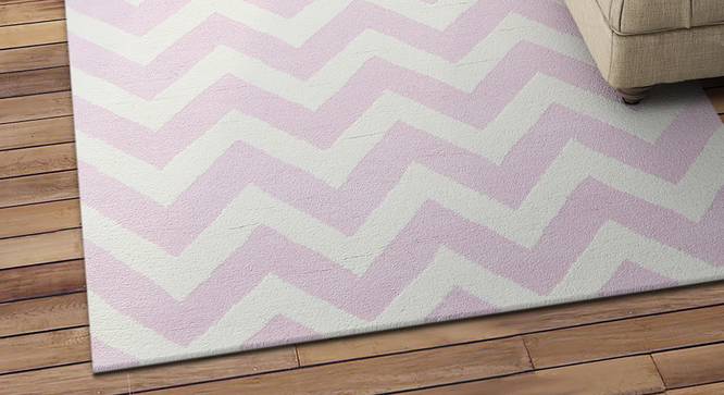 Londyn Carpet (Pink, Rectangle Carpet Shape, 183 x 122 cm  (72" x 48") Carpet Size) by Urban Ladder - Design 1 Half View - 351997