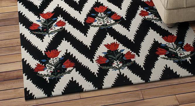Khloe Carpet (Black, Rectangle Carpet Shape, 183 x 122 cm  (72" x 48") Carpet Size) by Urban Ladder - Design 1 Half View - 352086