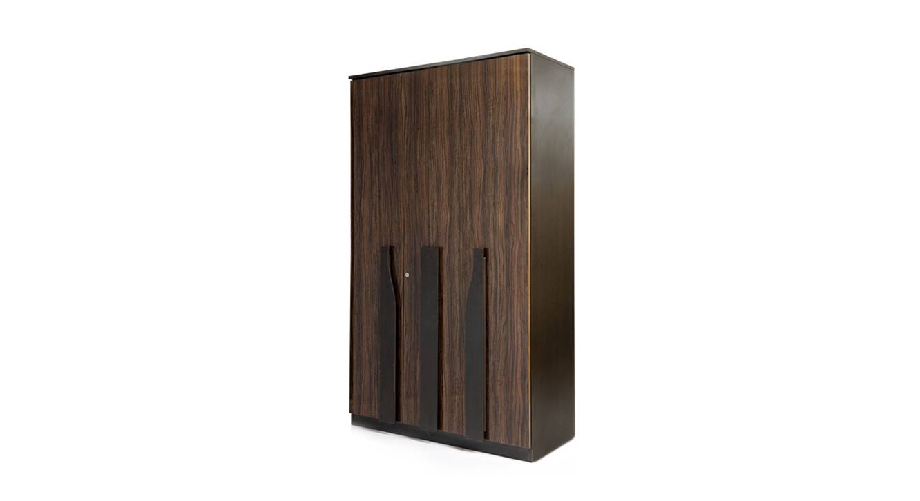 Cosmo 3 door outlet wardrobe