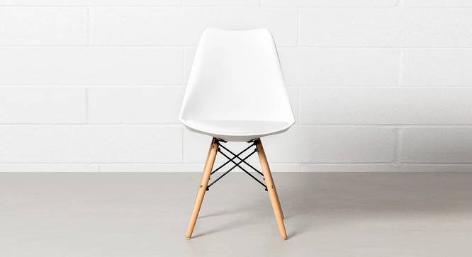 Kesha Lounge Chair (White, Plastic Finish) by Urban Ladder - Front View Design 1 - 365687