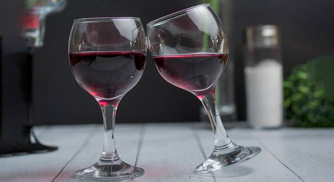 Cecily Wine Glasses Set of 6 (Transperant) by Urban Ladder - Design 1 Half View - 378109