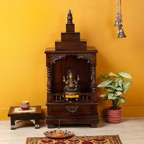 Triya temple walnut finish lp