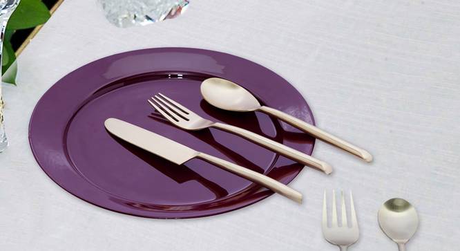 Woodson Cutlery Set (Maroon & Gold) by Urban Ladder - Front View Design 1 - 380105