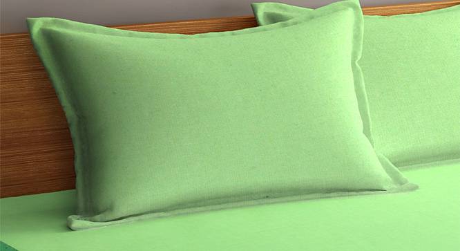 Erin Bedcover (Green, King Size) by Urban Ladder - Cross View Design 1 - 382317