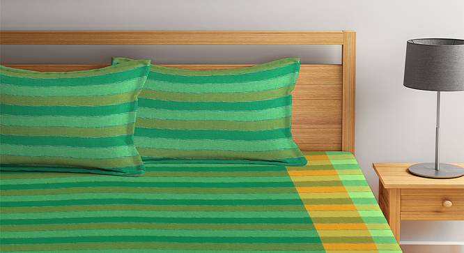 Kailey Bedcover (Green, King Size) by Urban Ladder - Front View Design 1 - 382598