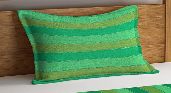 Scarlett Bedcover (Green, Single Size) by Urban Ladder - Cross View Design 1 - 383083