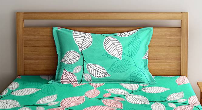 Tryamon Bedsheet Set (Green, Single Size) by Urban Ladder - Front View Design 1 - 383208