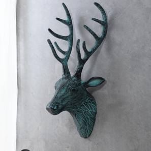 Faux Animal Busts Design Black & Green Metal Wall Accent