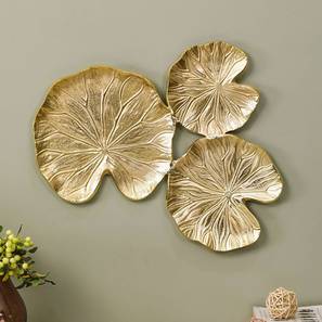 Cocovey Design Gold Metal Wall Accent