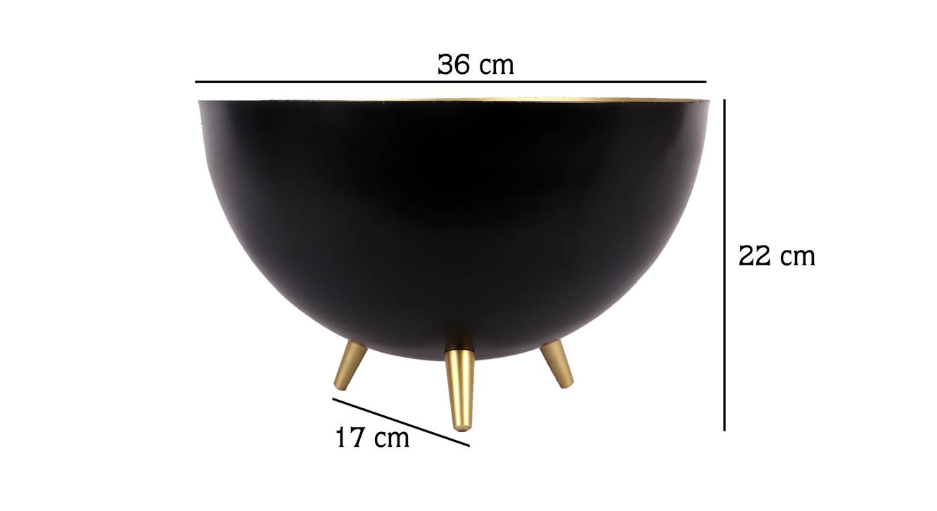 Madyson planter black and gold 6