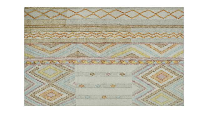 Laughllm Dhurrie (160 x 235 cm (63" x 92") Carpet Size) by Urban Ladder - Front View Design 1 - 388186