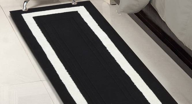 Pons Runner (Black & White) by Urban Ladder - Front View Design 1 - 390223