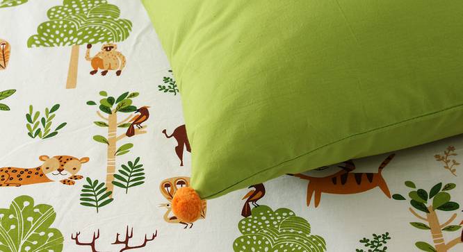 Ranthambore Bagh Bedsheet Set (Green, Regular Bedsheet Type, Queen Size) by Urban Ladder - Cross View Design 1 - 392225