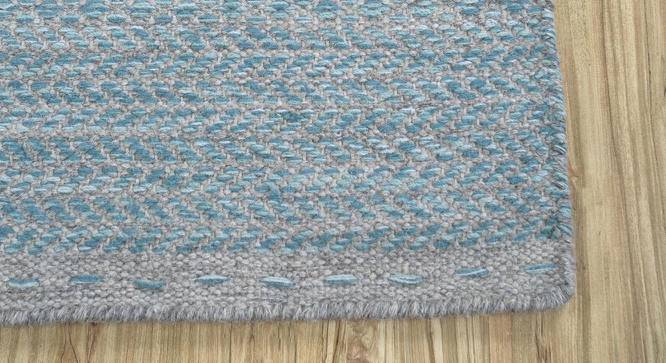 Kaafri Carpet (Rectangle Carpet Shape, Soft Ivory - Antique White, 216 x 152 cm  (85" x 60") Carpet Size) by Urban Ladder - Cross View Design 1 - 402026