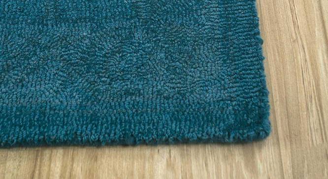 Siman Carpet (Rectangle Carpet Shape, 244 x 152 cm  (96" x 60") Carpet Size, Antique White - Beige) by Urban Ladder - Cross View Design 1 - 402438