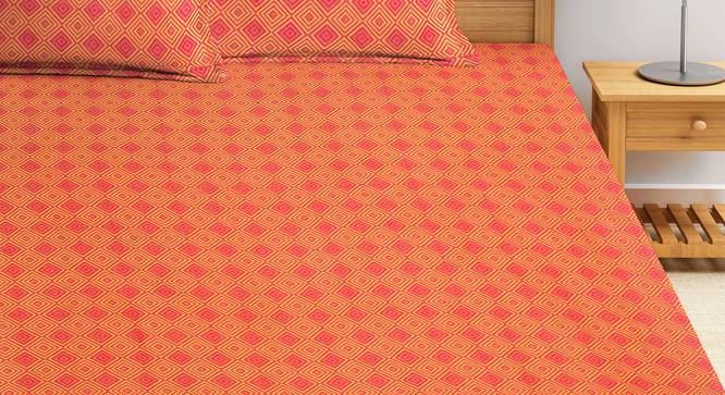 Hilton Bedsheet Set (Orange, King Size) by Urban Ladder - Front View Design 1 - 406765
