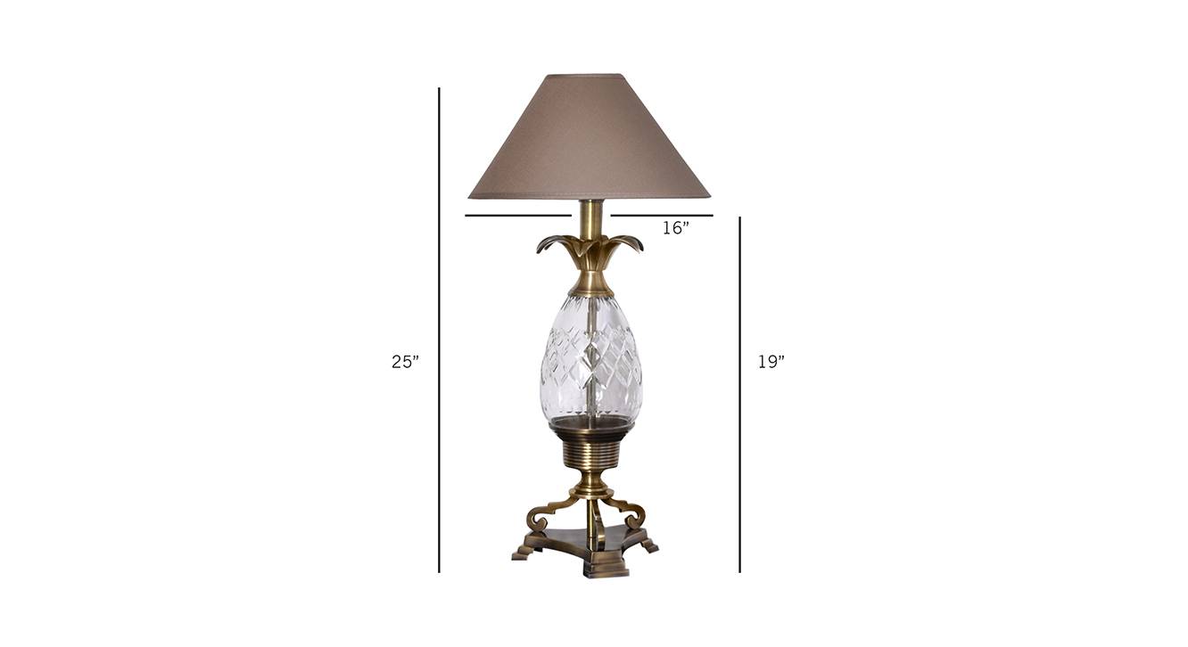 Smitty   beige table lamp antique brass 6