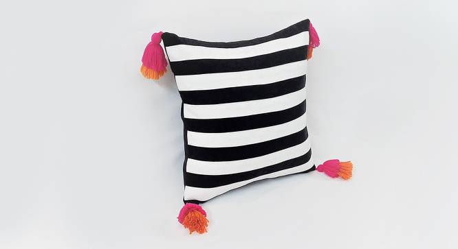Briar Cushion Cover (30 x 30 cm  (12" X 12") Cushion Size, Black & White) by Urban Ladder - Front View Design 1 - 415475