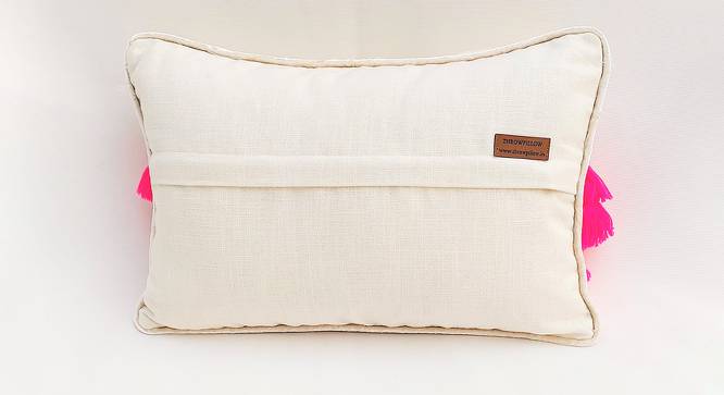 Mabry Cushion Cover (Off White, 35.5 x 35.5 cm  (14" X 14") Cushion Size) by Urban Ladder - Cross View Design 1 - 417197
