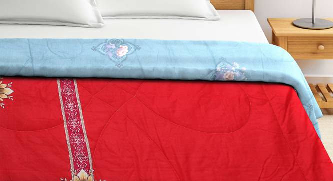 Alaia Comforter (Red) by Urban Ladder - Front View Design 1 - 422841