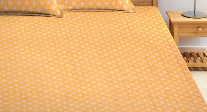 Mathieu Bedsheet Set (Yellow, King Size) by Urban Ladder - Front View Design 1 - 423728